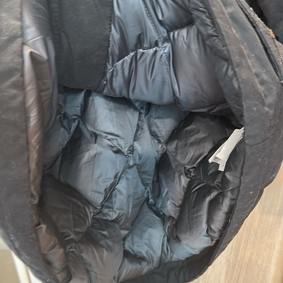 A&F down jacket - Picture 5 of 8